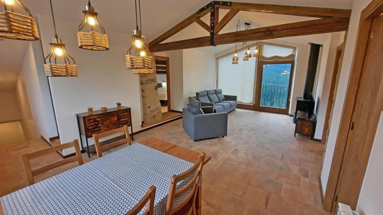 El Guitart - Turisme Rural Guest House Ripoll Phòng bức ảnh